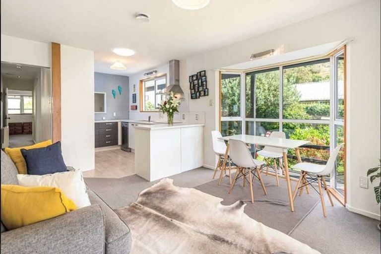 Photo of property in 11 Cascade Place, Sumner, Christchurch, 8081