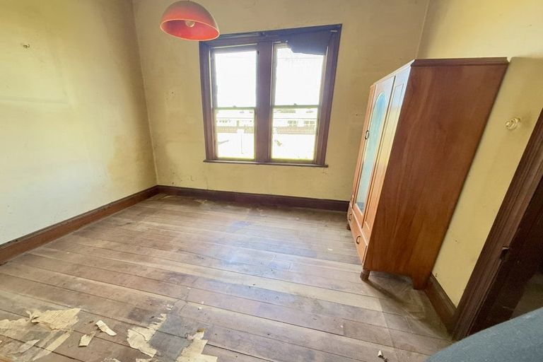 Photo of property in 1 Mckenna Street, Masterton, 5810