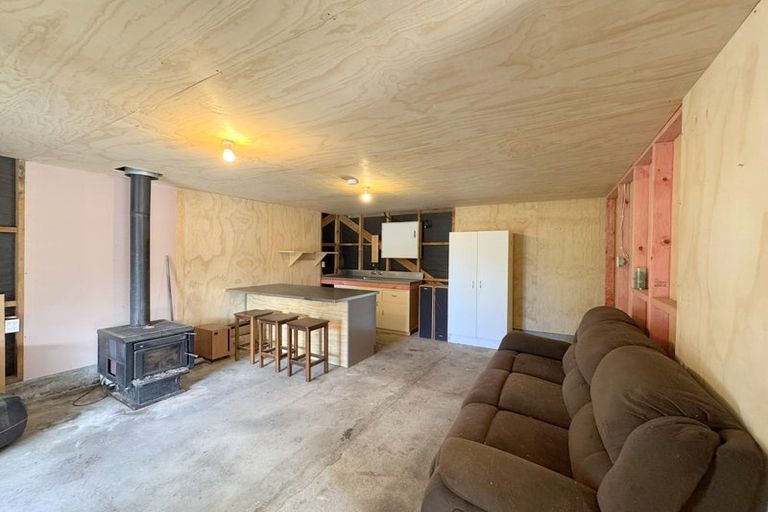 Photo of property in 23 Walter Street, Takapau, 4203