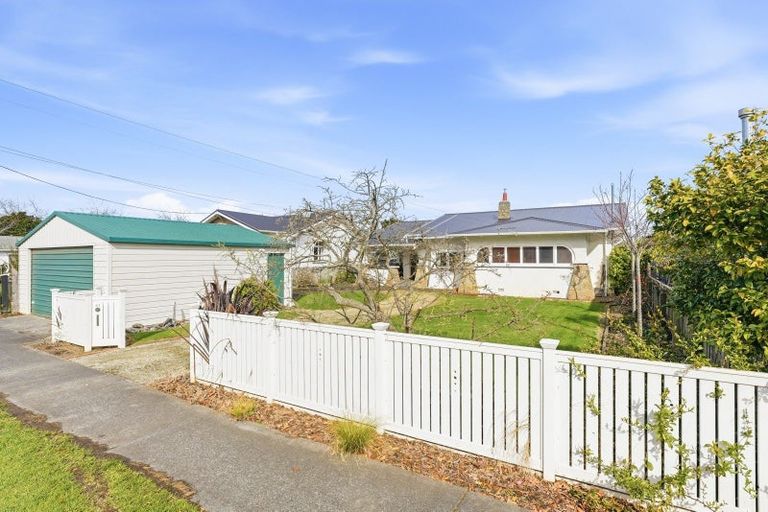 Photo of property in 41 Grey Street, College Estate, Whanganui, 4500