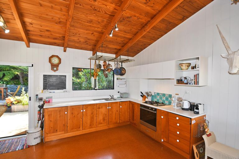 Photo of property in 2/105 Leigh Road, Leigh, Warkworth, 0985