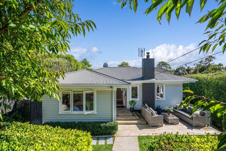 Photo of property in 30 Saint Leonards Road, Devonport, Auckland, 0624