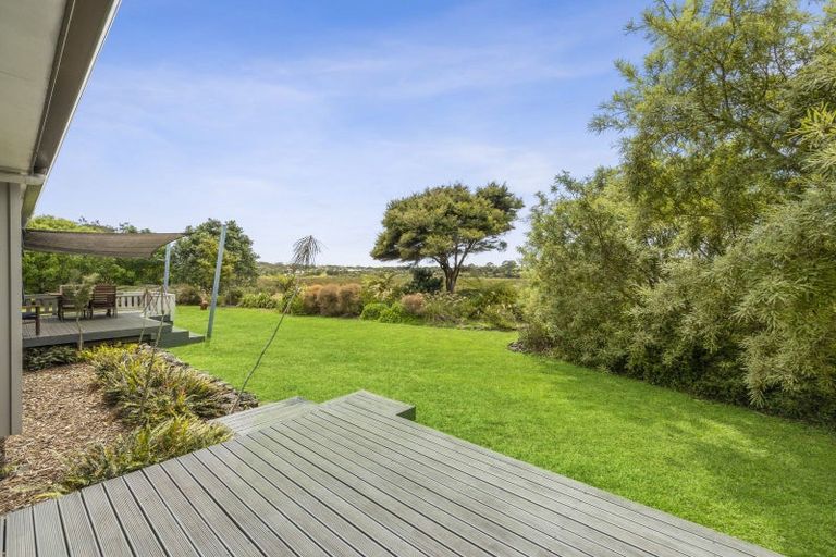 Photo of property in 76 Molesworth Drive, Mangawhai, 0505
