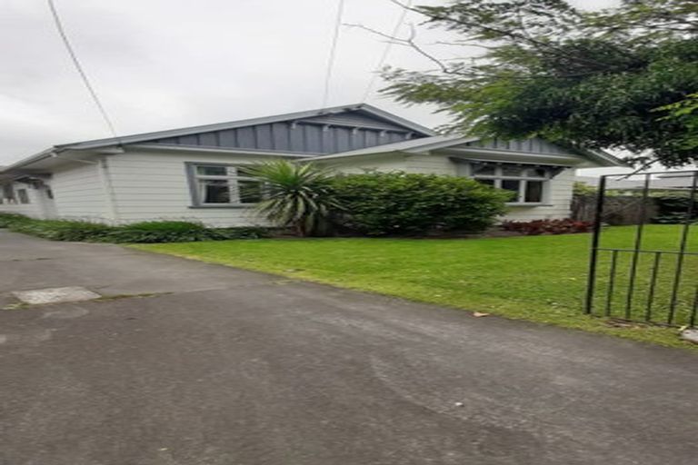 Photo of property in 22 Corson Avenue, Beckenham, Christchurch, 8023