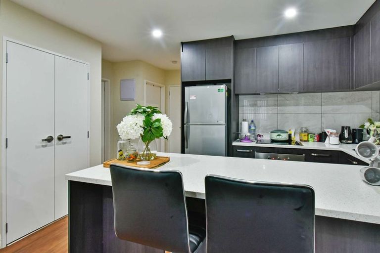 Photo of property in 11a Clayton Road, Manurewa, Auckland, 2102