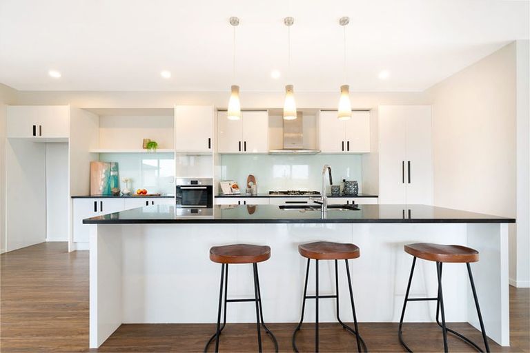 Photo of property in 55 Platinum Rise, Ranui, Auckland, 0612