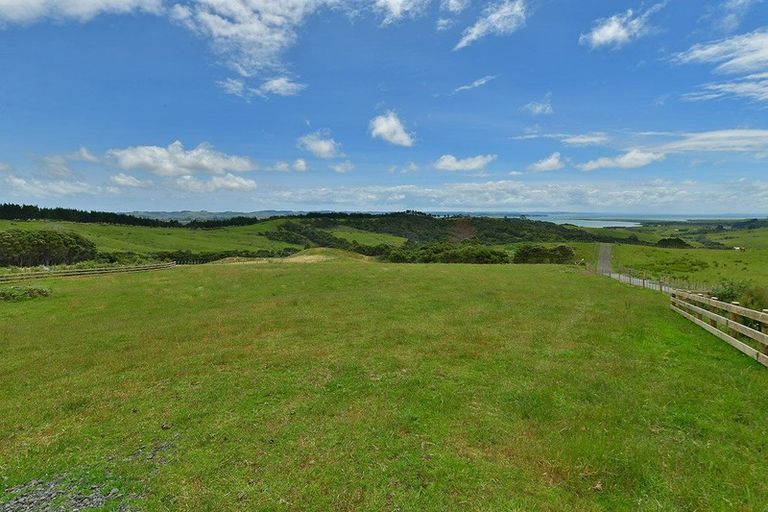 Photo of property in 117 West Road, Kaukapakapa, 0873