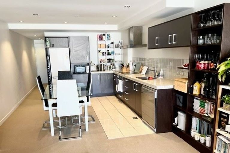 Photo of property in Monument Apartments, 4g/245 Wakefield Street, Te Aro, Wellington, 6011