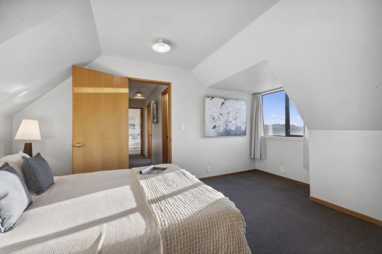 Photo of property in 48 Easther Crescent, Kew, Dunedin, 9012