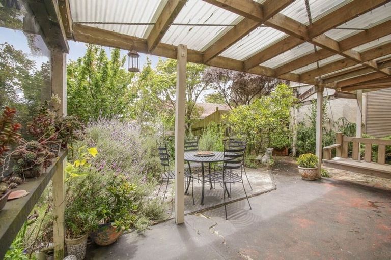 Photo of property in 2/93 Woodglen Road, Glen Eden, Auckland, 0602