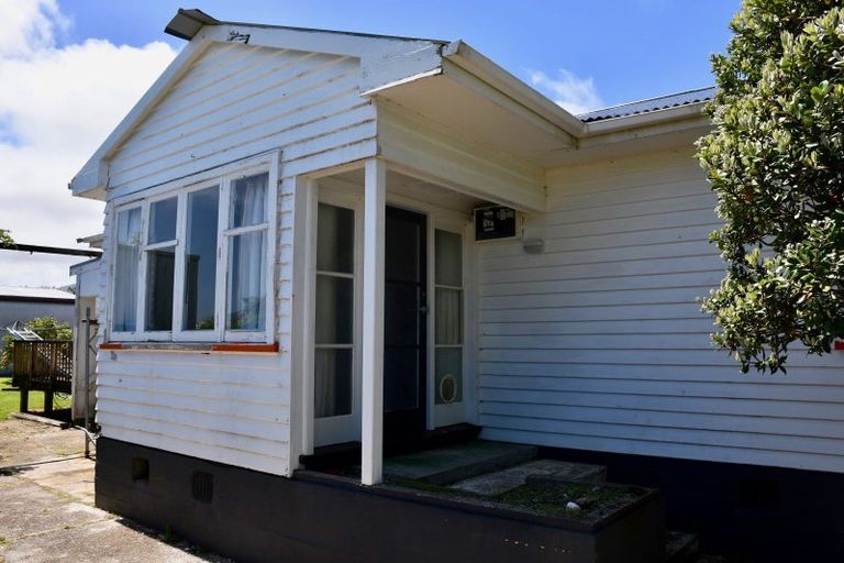 Photo of property in 129 Waverley Street, Karamea, 7893