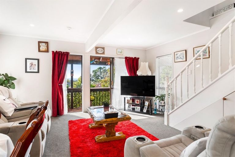 Photo of property in 1/6 Sturm Avenue, Massey, Auckland, 0614