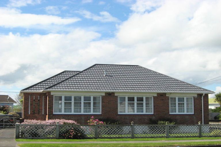 Photo of property in 38 Abbot Street, Gonville, Whanganui, 4501