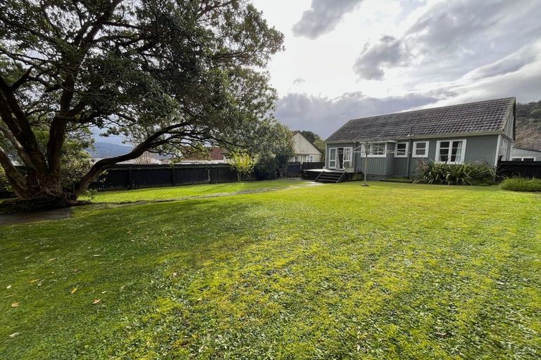 Photo of property in 79 Wilkie Crescent, Naenae, Lower Hutt, 5011