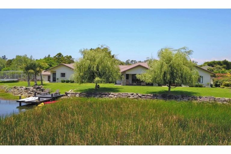 Photo of property in 77 Stanners Road, Kerikeri, 0295