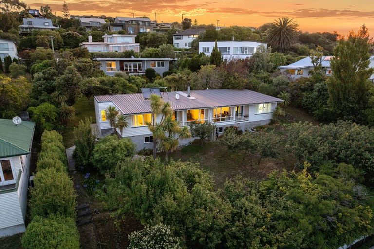 Photo of property in 7 Rangatira Terrace, Mount Pleasant, Christchurch, 8081