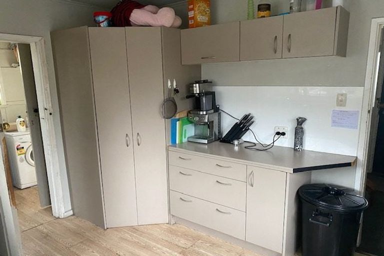 Photo of property in 42 Suva Street, Upper Riccarton, Christchurch, 8041