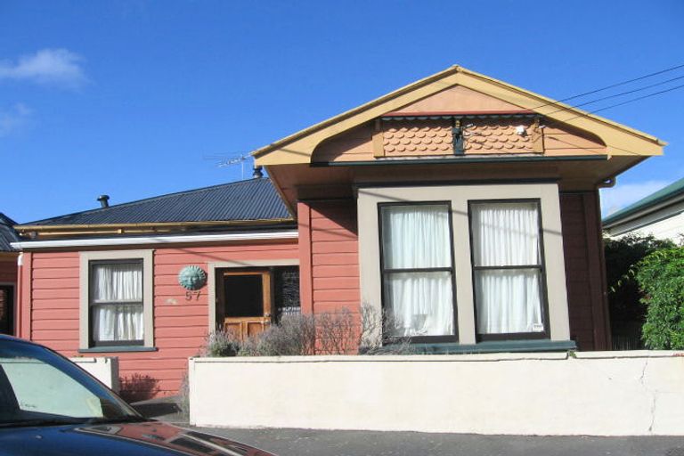 Photo of property in 57 Queens Drive, Lyall Bay, Wellington, 6022