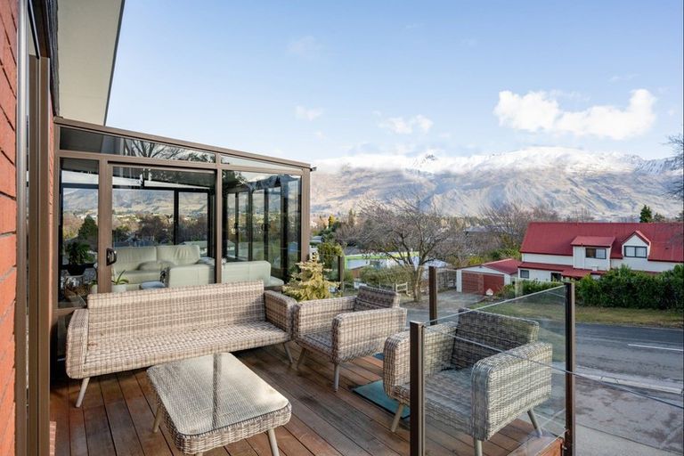 Photo of property in 46 Rata Street, Wanaka, 9305