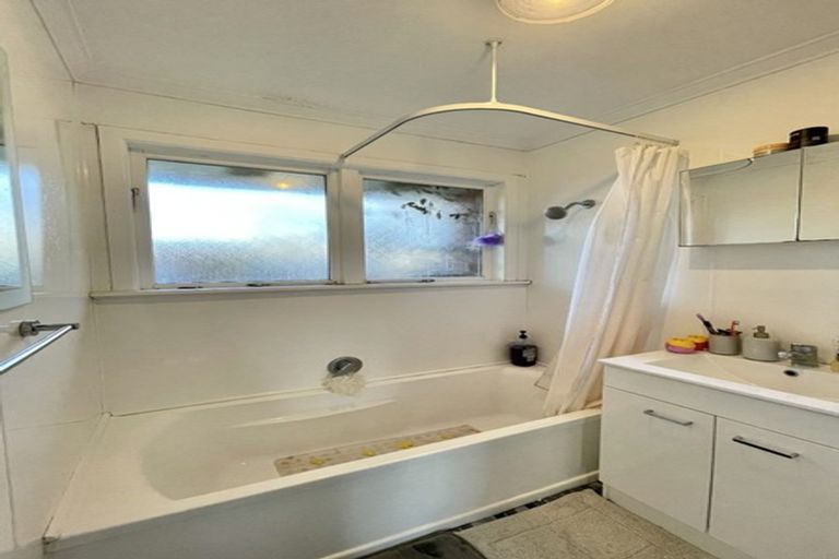 Photo of property in 5/3 Tawai Street, Trentham, Upper Hutt, 5018