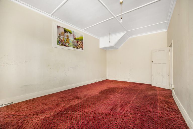 Photo of property in 372 South Road, Caversham, Dunedin, 9012