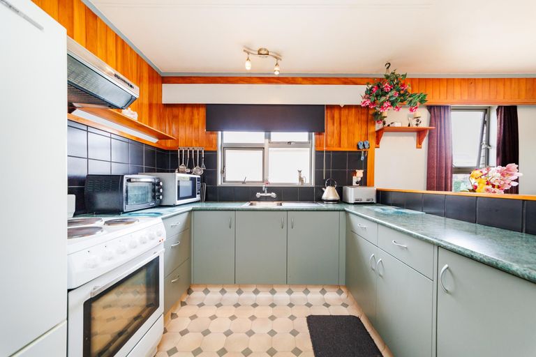 Photo of property in 164 Grey Street, Palmerston North, 4410