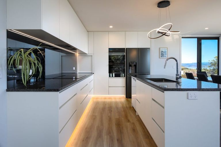 Photo of property in 78b Tosswill Road, Tahunanui, Nelson, 7011