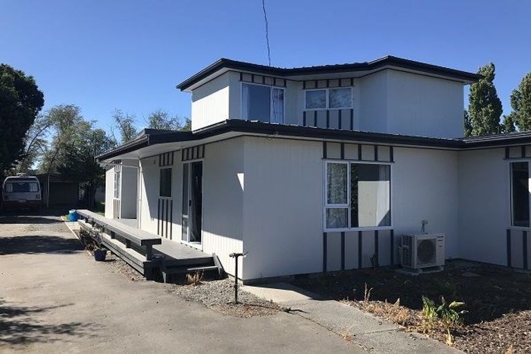 Photo of property in 84 Kainga Road, Kainga, Christchurch, 8083