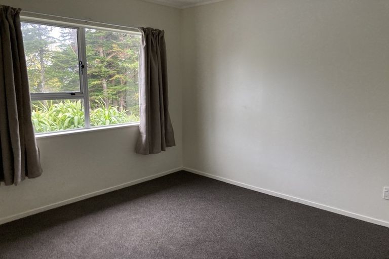 Photo of property in 21 Mona Vale, West Harbour, Auckland, 0618