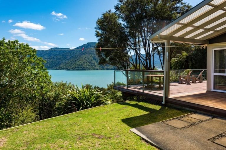 Photo of property in 734 Moetapu Bay Road, Moetapu Bay, Linkwater, 7282