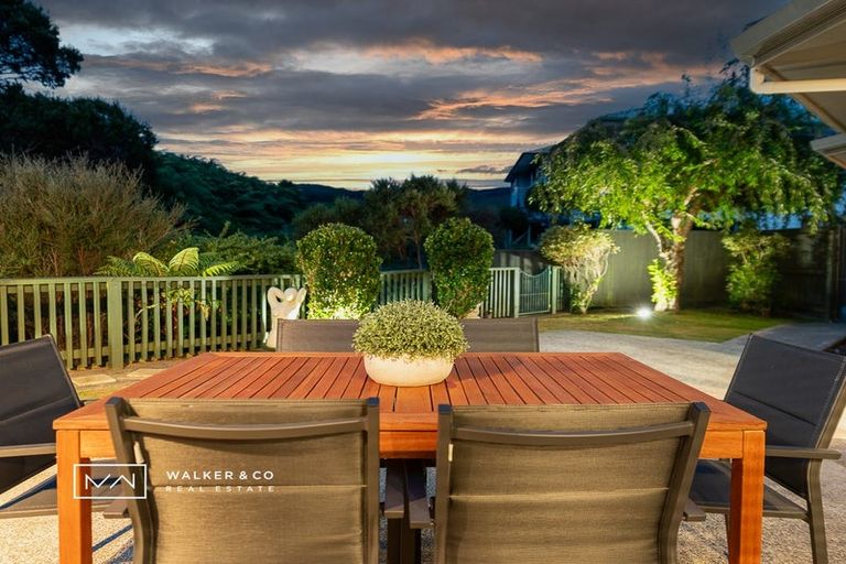 Photo of property in 65 Percy Kinsman Crescent, Riverstone Terraces, Upper Hutt, 5018