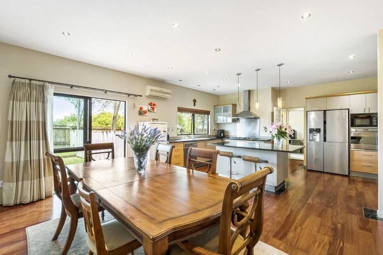 Photo of property in 23 Ballymore Drive, Pinehill, Auckland, 0632