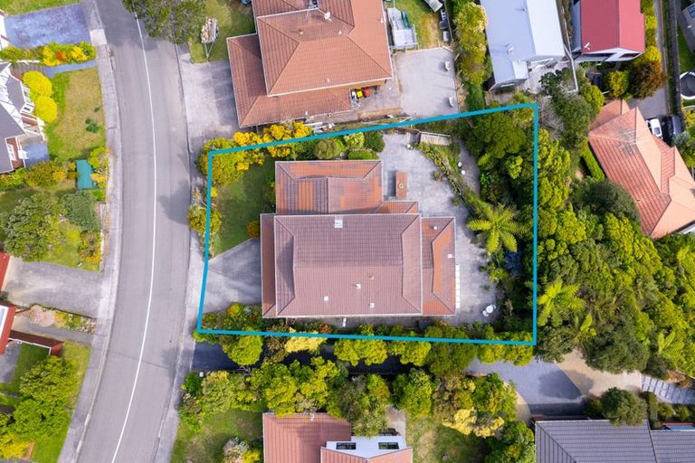 Photo of property in 33 Satara Crescent, Khandallah, Wellington, 6035