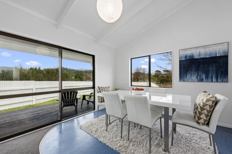 Photo of property in 100 Gillespies Road, Birchville, Upper Hutt, 5018