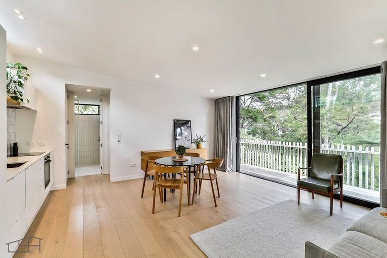 Photo of property in 131e Rosier Road, Glen Eden, Auckland, 0602