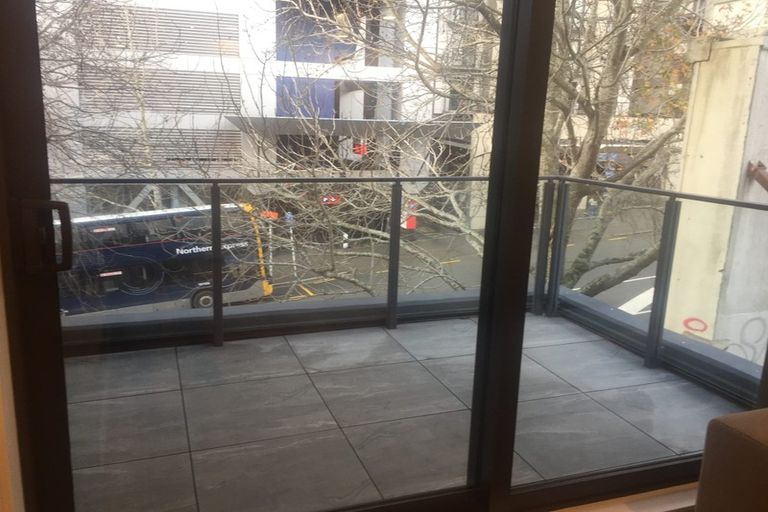 Photo of property in 305 Sandringham Road, Sandringham, Auckland, 1025