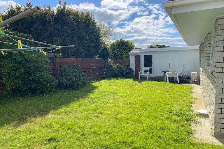 Photo of property in 4 Linklater Avenue, Bellevue, Tauranga, 3110