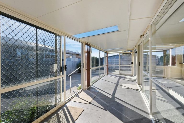 Photo of property in 74 Balcairn Street, Halswell, Christchurch, 8025