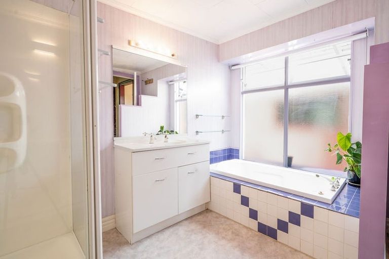 Photo of property in 45 George Street, Hikurangi, 0114