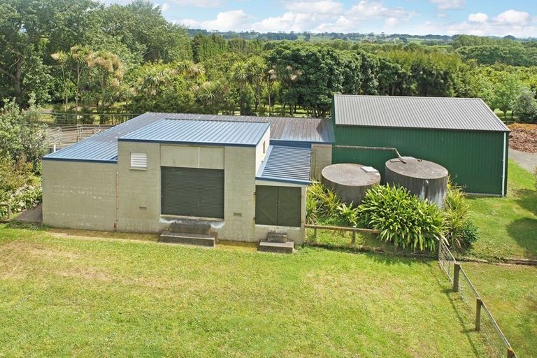 Photo of property in 26 Ernest George Drive, Karaka, Papakura, 2580