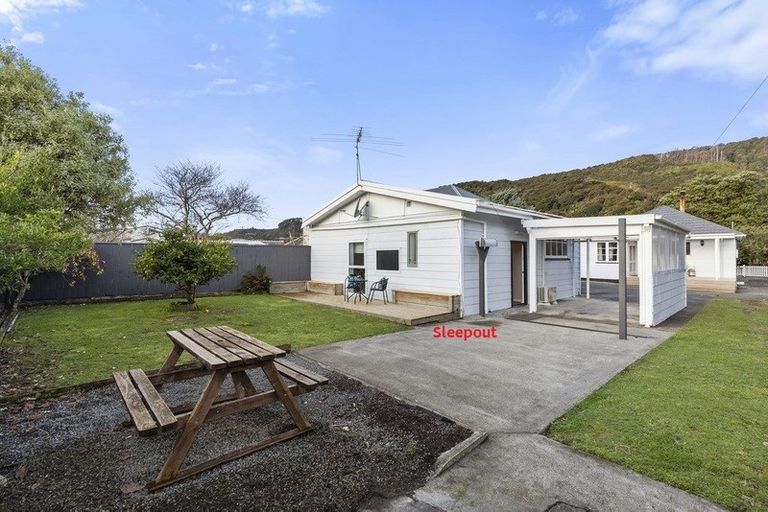 Photo of property in 1171 High Street, Taita, Lower Hutt, 5011