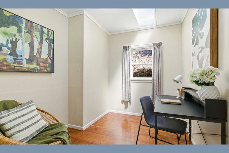 Photo of property in 37 Balfour Street, Mornington, Wellington, 6021