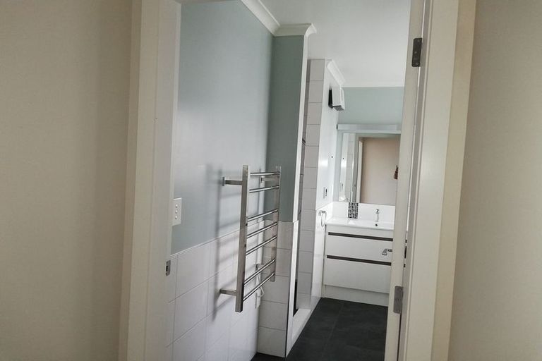 Photo of property in 13 Ruske Place, Grandview Heights, Hamilton, 3200