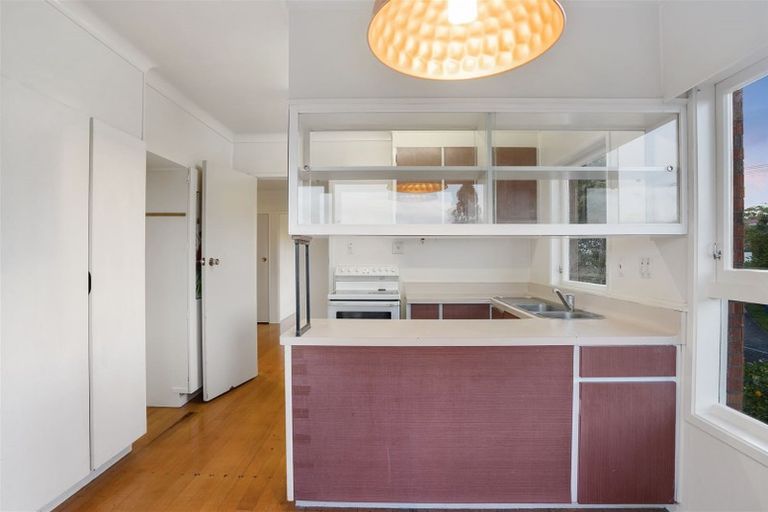 Photo of property in 2/41 Quebec Road, Milford, Auckland, 0620