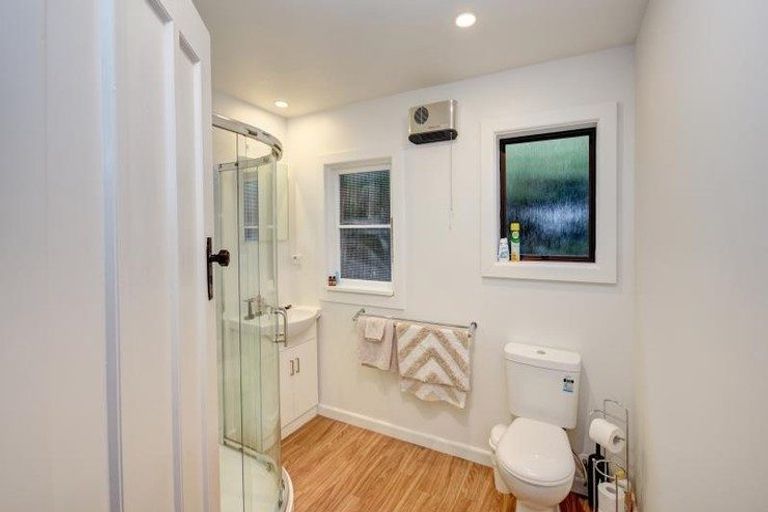 Photo of property in 82 Mornington Road, Kenmure, Dunedin, 9011