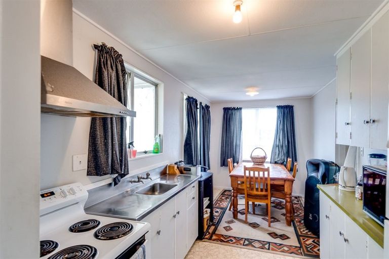 Photo of property in 6 Walton Way, Flaxmere, Hastings, 4120