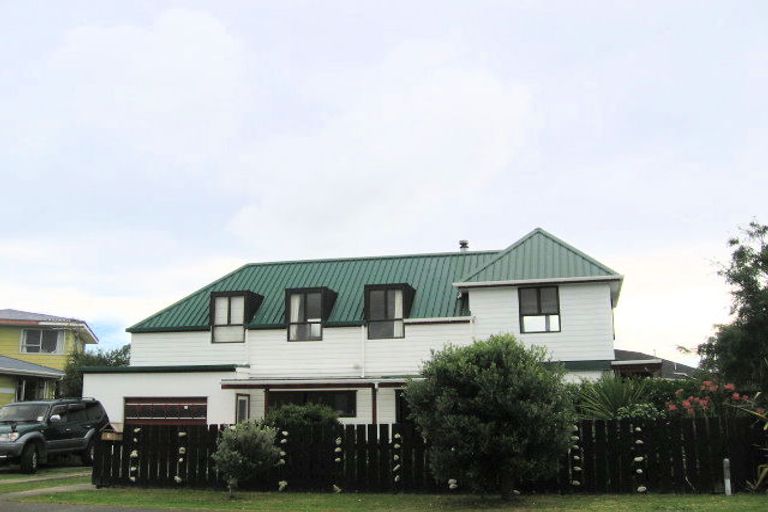 Photo of property in 7a Rangiatea Street, Paraparaumu Beach, Paraparaumu, 5032