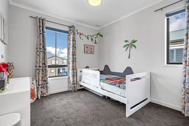 Photo of property in 3 Kuparu Street, Weymouth, Auckland, 2103