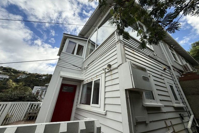 Photo of property in 121 Barnard Street, Wadestown, Wellington, 6012