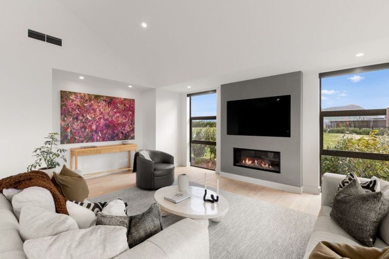 Photo of property in Kawarau Heights, 29 Kawarau Heights Boulevard, Lake Hayes, Queenstown, 9304